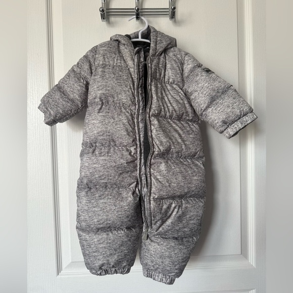 GAP Gray Puffer Jacket Ultimate Winter Insulation - Picture 1 of 7